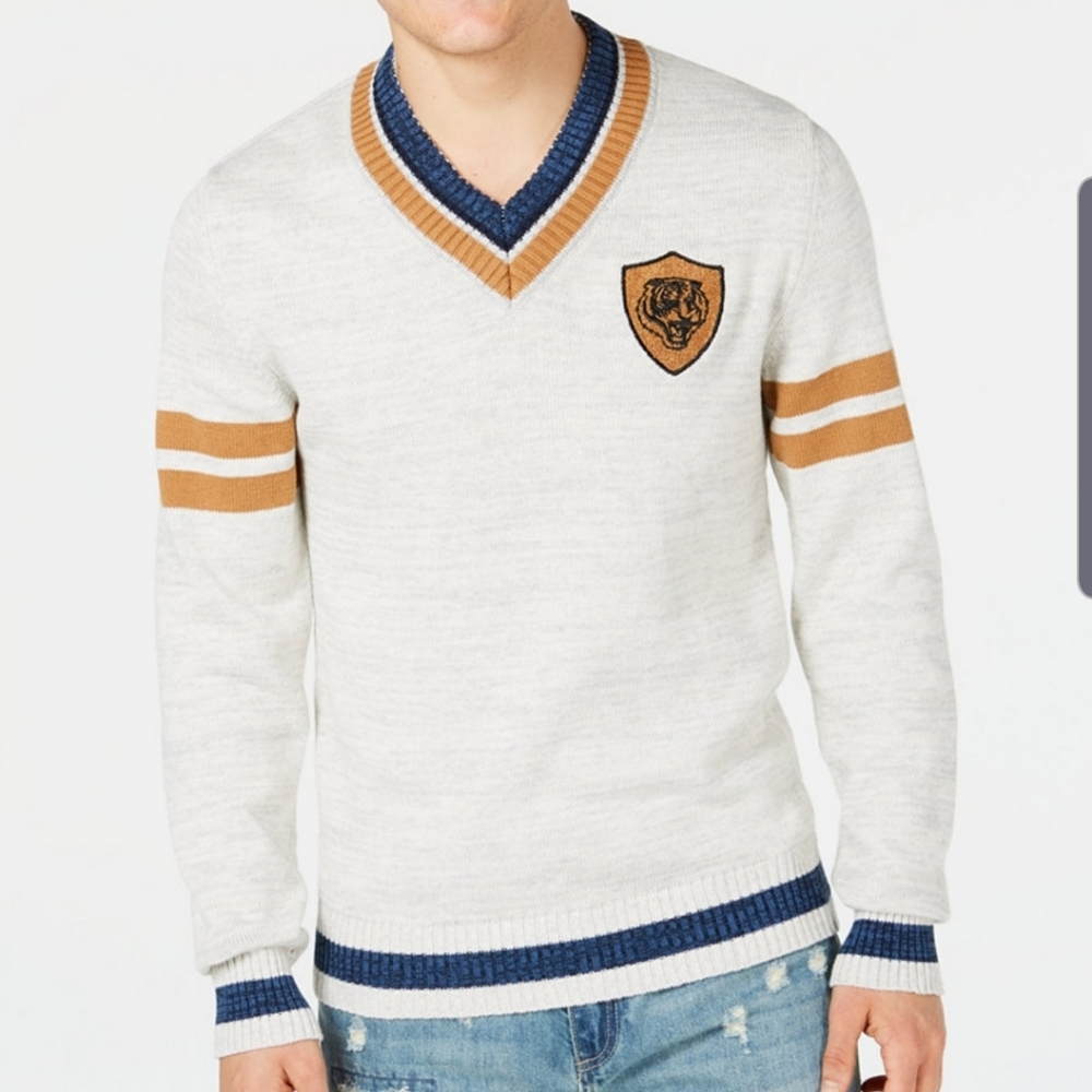 American Rag V-neck sweater (Grey)